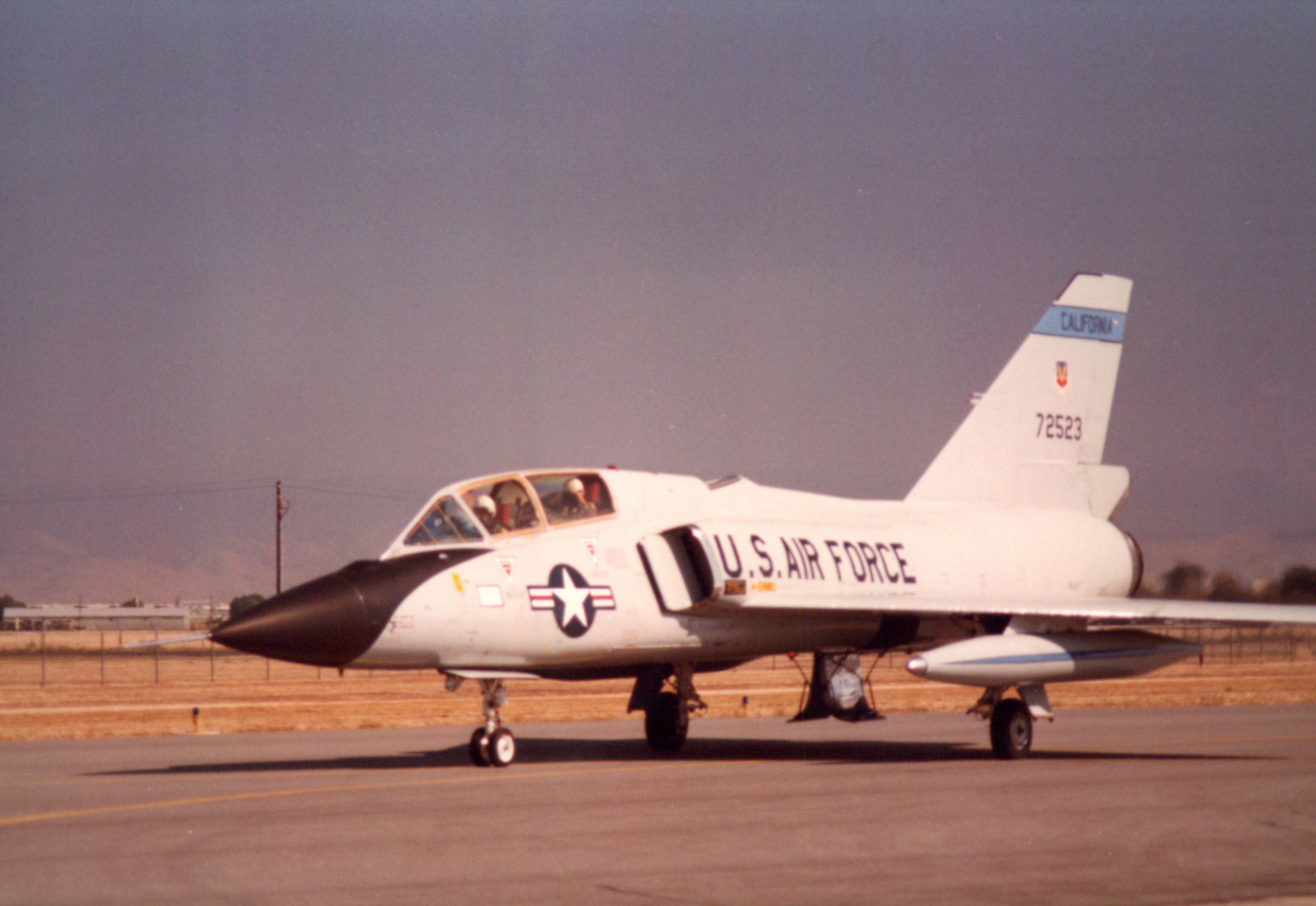 F-106-020
